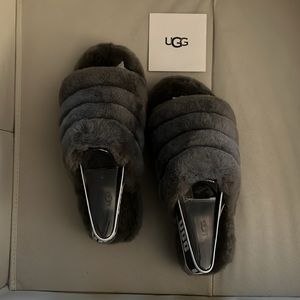 Ugg Fluff Yeah Slide Slipper Size 7, Charcoal, NIB